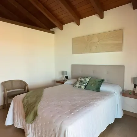 Apartment - Upper Deck Double Private In Barbuja *