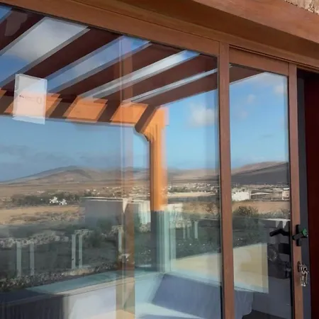 - Upper Deck Double Private In Barbuja Tefía