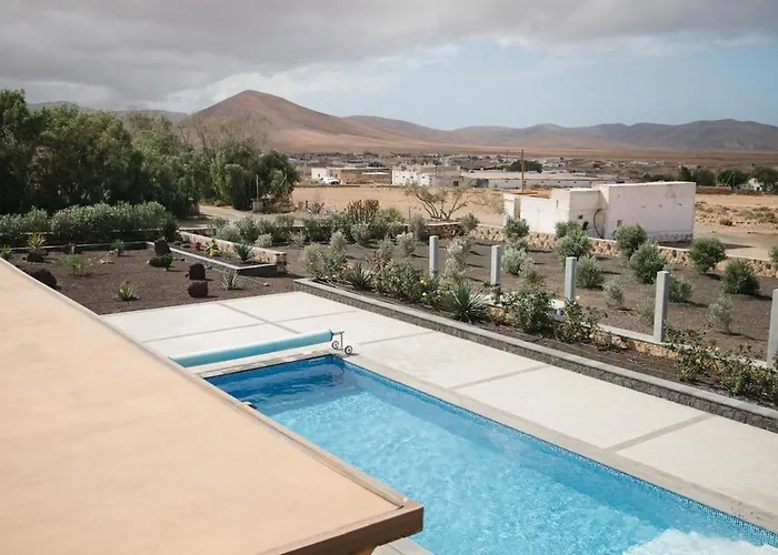 - Upper Deck Double In Barbuja Apartment